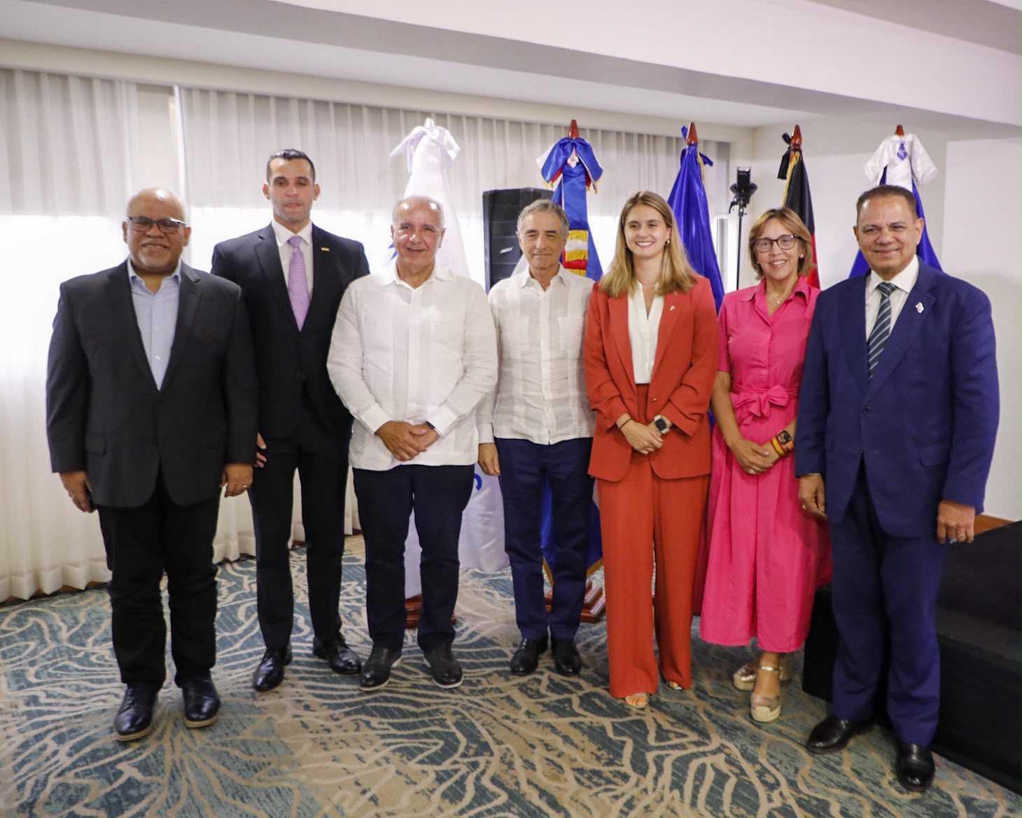 Director General Promipyme  asiste Premios BCIE- Solidarios 2026